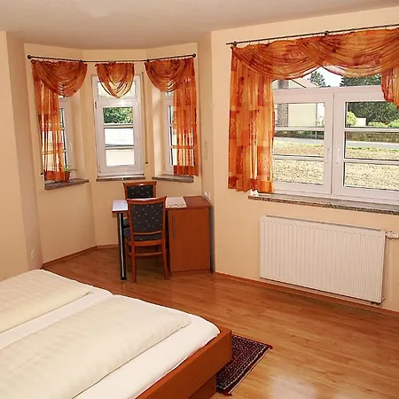 Casa de hóspedes Fraenkischer Lutz 3*