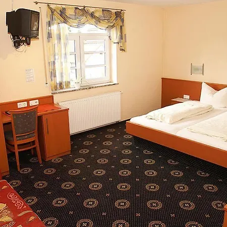 Pensionat Fraenkischer Lutz 3*